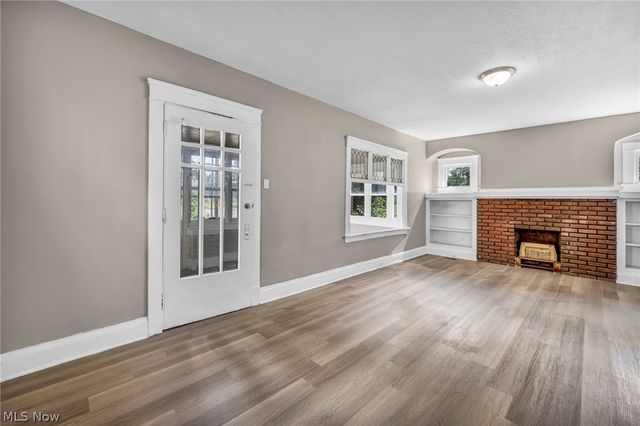 13016 Beachwood Avenue, Cleveland, OH 44105