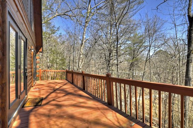 142 Arrow Ridge Road, Mccaysville, GA 30555