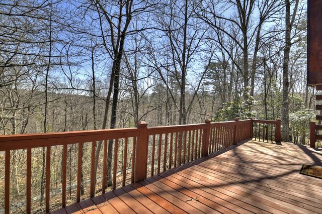 142 Arrow Ridge Road, Mccaysville, GA 30555
