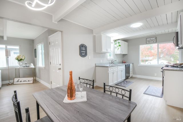 456 Lovers Ln, Vacaville, CA 95688