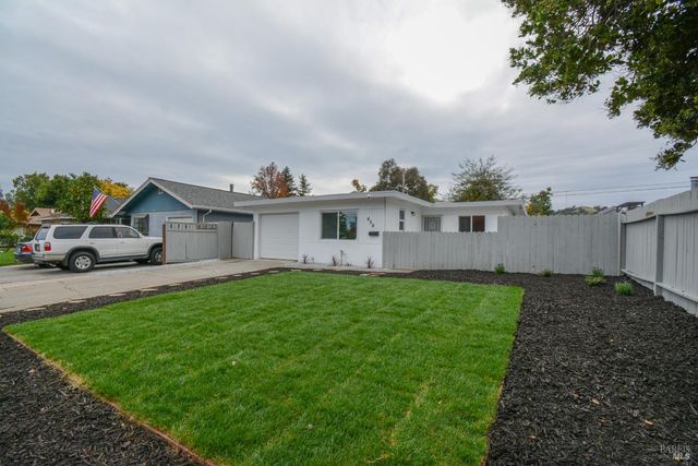 456 Lovers Ln, Vacaville, CA 95688