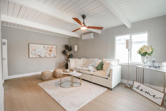 456 Lovers Ln, Vacaville, CA 95688