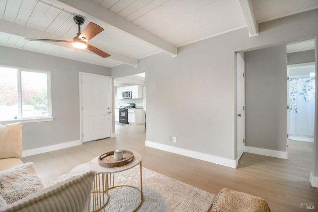 456 Lovers Ln, Vacaville, CA 95688