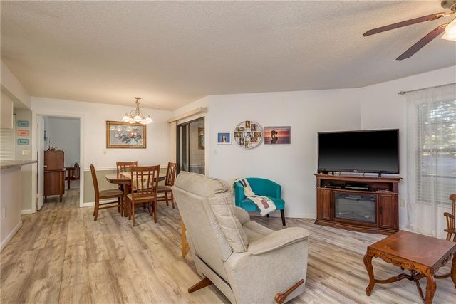 1901 LENNOX ROAD E 1901, Palm Harbor, FL 34683