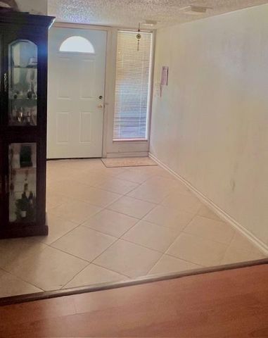 6609 Evergreen Canyon Road, Oklahoma City, OK 73162