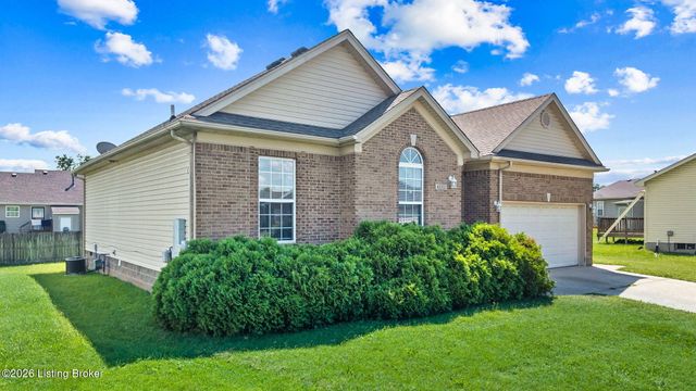 4223 Southern Farm Blvd, Louisville, KY 40216
