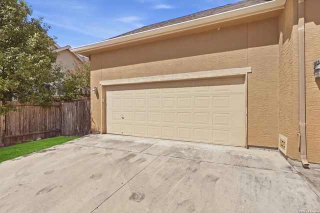 22215 Sausalito, San Antonio, TX 78258