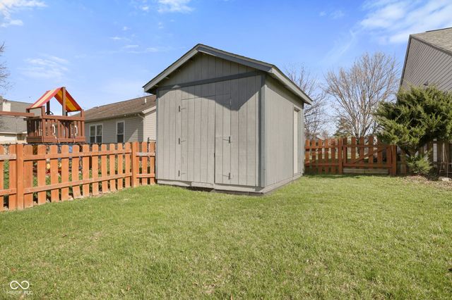 18865 Wimbley Way, Noblesville, IN 46060