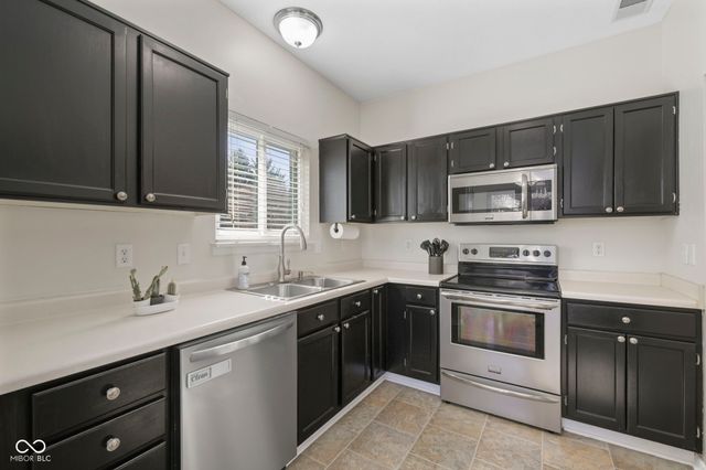 18865 Wimbley Way, Noblesville, IN 46060