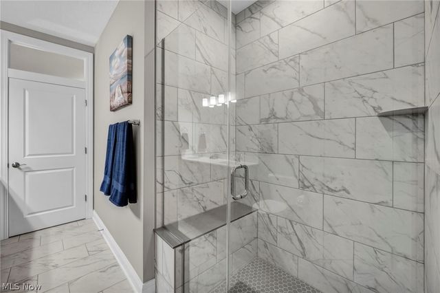 606 Monteforte Court 43, Avon Lake, OH 44012
