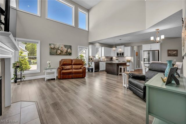 606 Monteforte Court 43, Avon Lake, OH 44012
