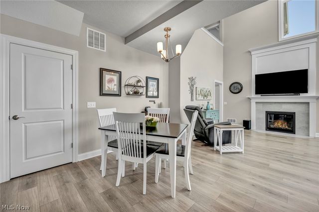 606 Monteforte Court 43, Avon Lake, OH 44012