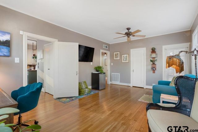 107 Rowland Pl, Tyler, TX 75701