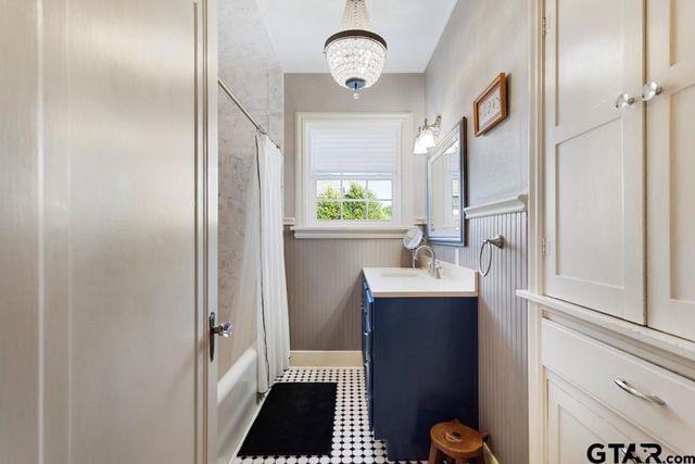 107 Rowland Pl, Tyler, TX 75701