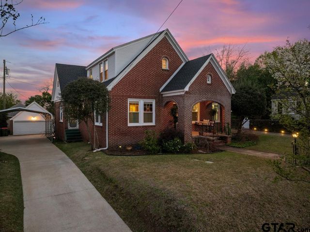 107 Rowland Pl, Tyler, TX 75701