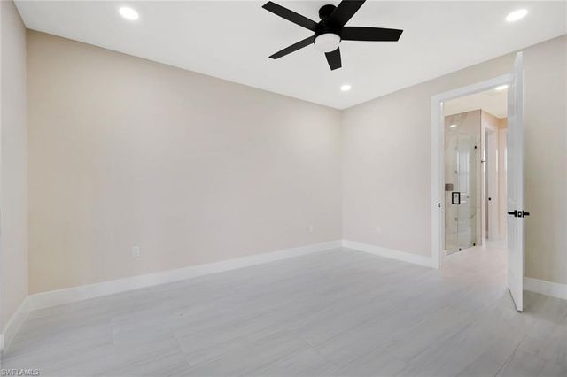 819 SW 16th TER, Cape Coral, FL 33991