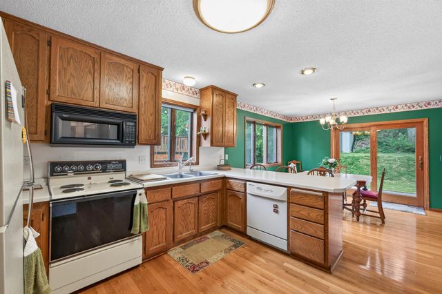 2697 Jessica Court, Little Canada, MN 55117