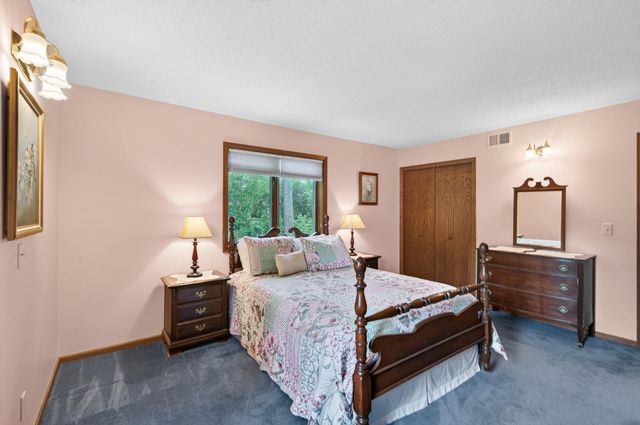 2697 Jessica Court, Little Canada, MN 55117