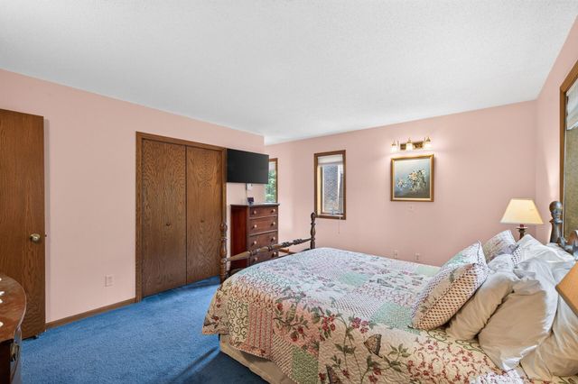 2697 Jessica Court, Little Canada, MN 55117