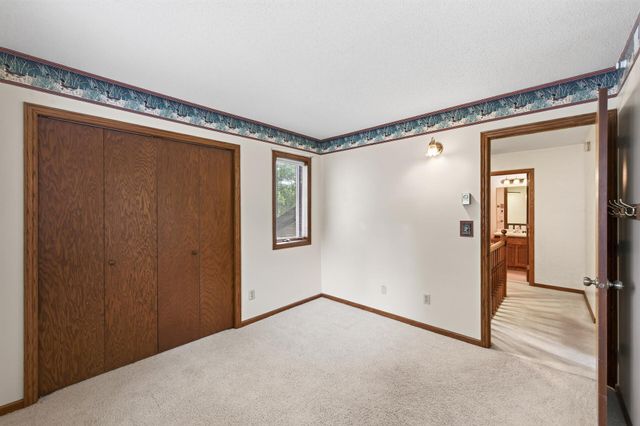 2697 Jessica Court, Little Canada, MN 55117