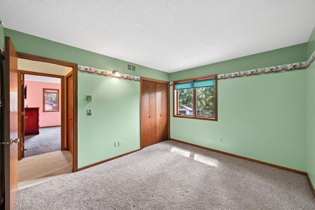 2697 Jessica Court, Little Canada, MN 55117