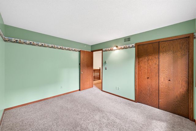 2697 Jessica Court, Little Canada, MN 55117
