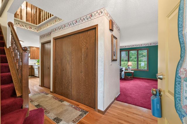 2697 Jessica Court, Little Canada, MN 55117
