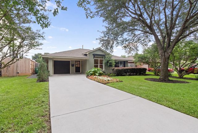 2210 Chantilly Lane, Houston, TX 77018