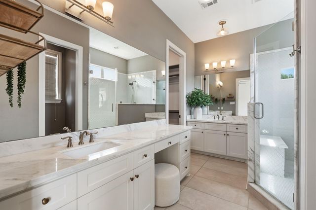 2210 Chantilly Lane, Houston, TX 77018