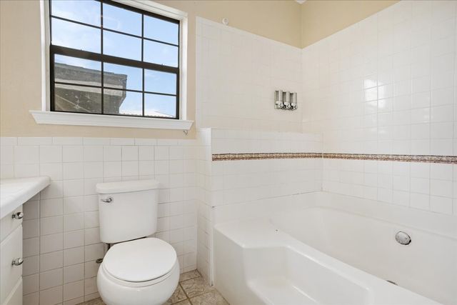 726 W Texas, Denison, TX 75020