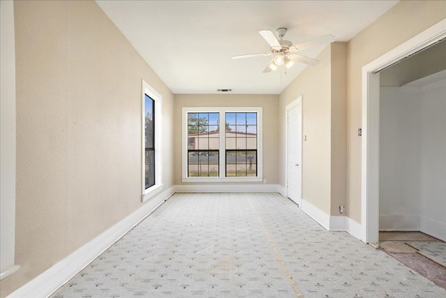 726 W Texas, Denison, TX 75020