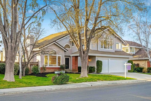 2058 Palmer Dr, Pleasanton, CA 94588