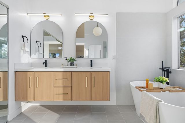 2058 Palmer Dr, Pleasanton, CA 94588