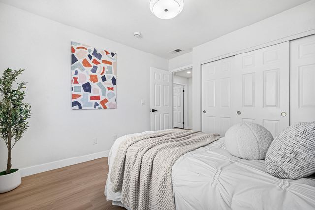 2058 Palmer Dr, Pleasanton, CA 94588