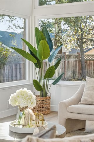 2058 Palmer Dr, Pleasanton, CA 94588