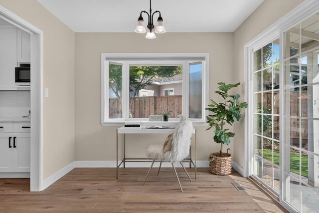 301 Camille Court, Mountain View, CA 94040