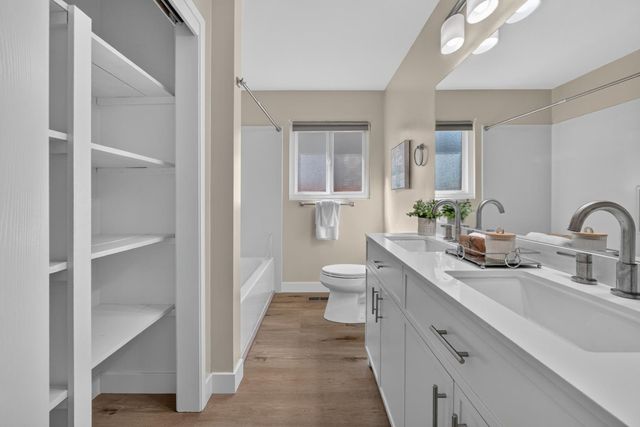 301 Camille Court, Mountain View, CA 94040