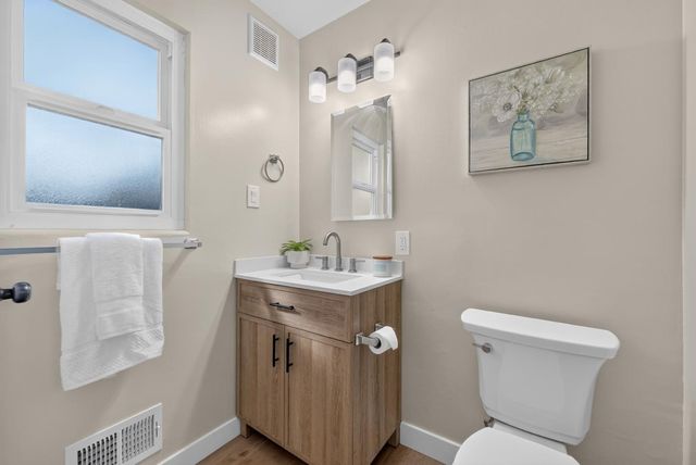 301 Camille Court, Mountain View, CA 94040