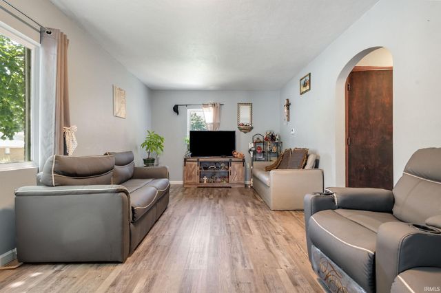 451 S Camden Street, South Bend, IN 46619