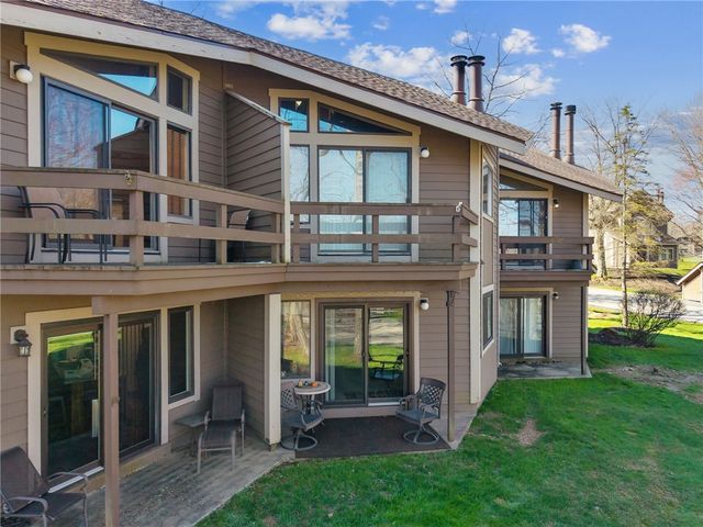 1150 Kepple Lane, Hidden Valley, PA 15502