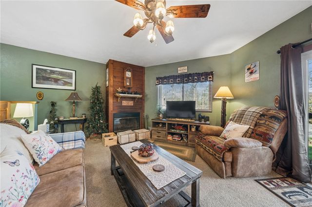 1150 Kepple Lane, Hidden Valley, PA 15502