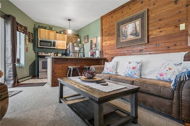 1150 Kepple Lane, Hidden Valley, PA 15502
