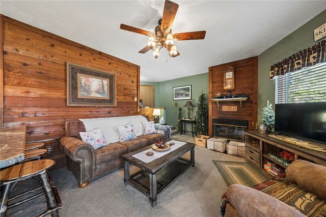 1150 Kepple Lane, Hidden Valley, PA 15502