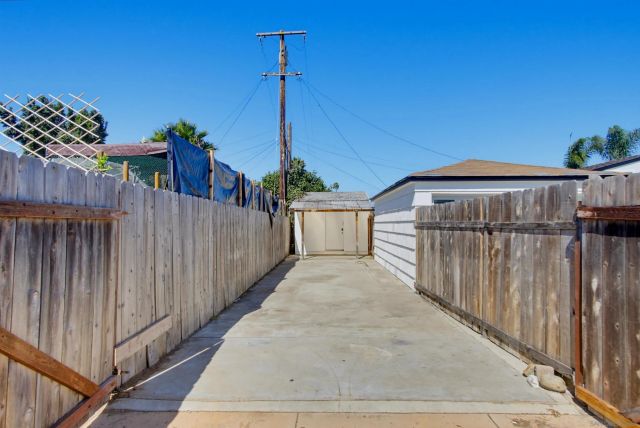 589 Bonito, Imperial Beach, CA 91932