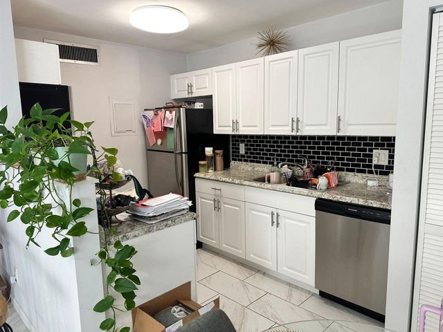 637 Executive Center Drive N102, West Palm Beach, FL 33401