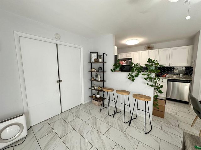 637 Executive Center Drive N102, West Palm Beach, FL 33401