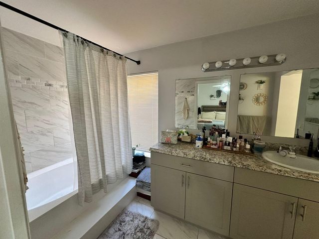 637 Executive Center Drive N102, West Palm Beach, FL 33401