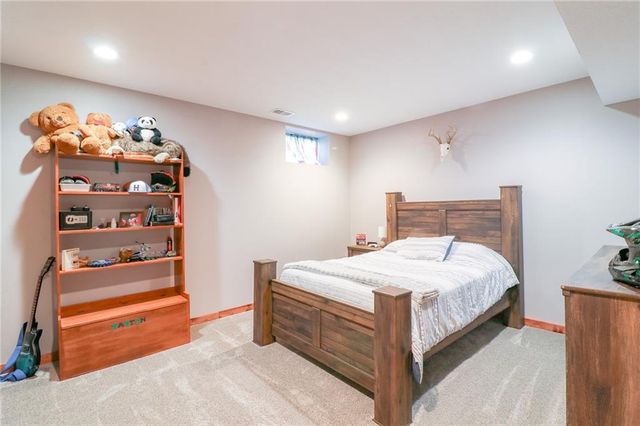 1034 25th Road, Holden, MO 64040