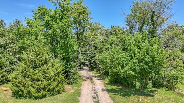 1034 25th Road, Holden, MO 64040