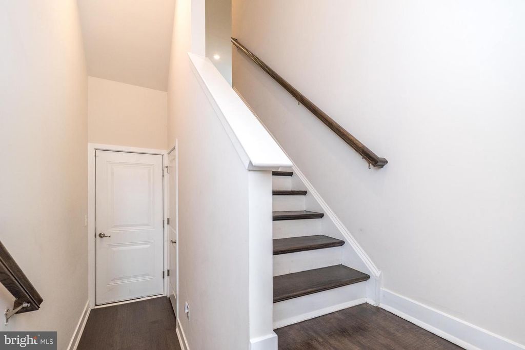 331 FOUNDRY ST, PHOENIXVILLE, PA 19460 — photo 5